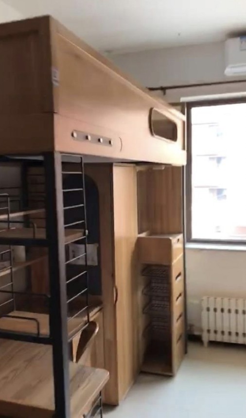 中國北京清華大學交換：郭昀