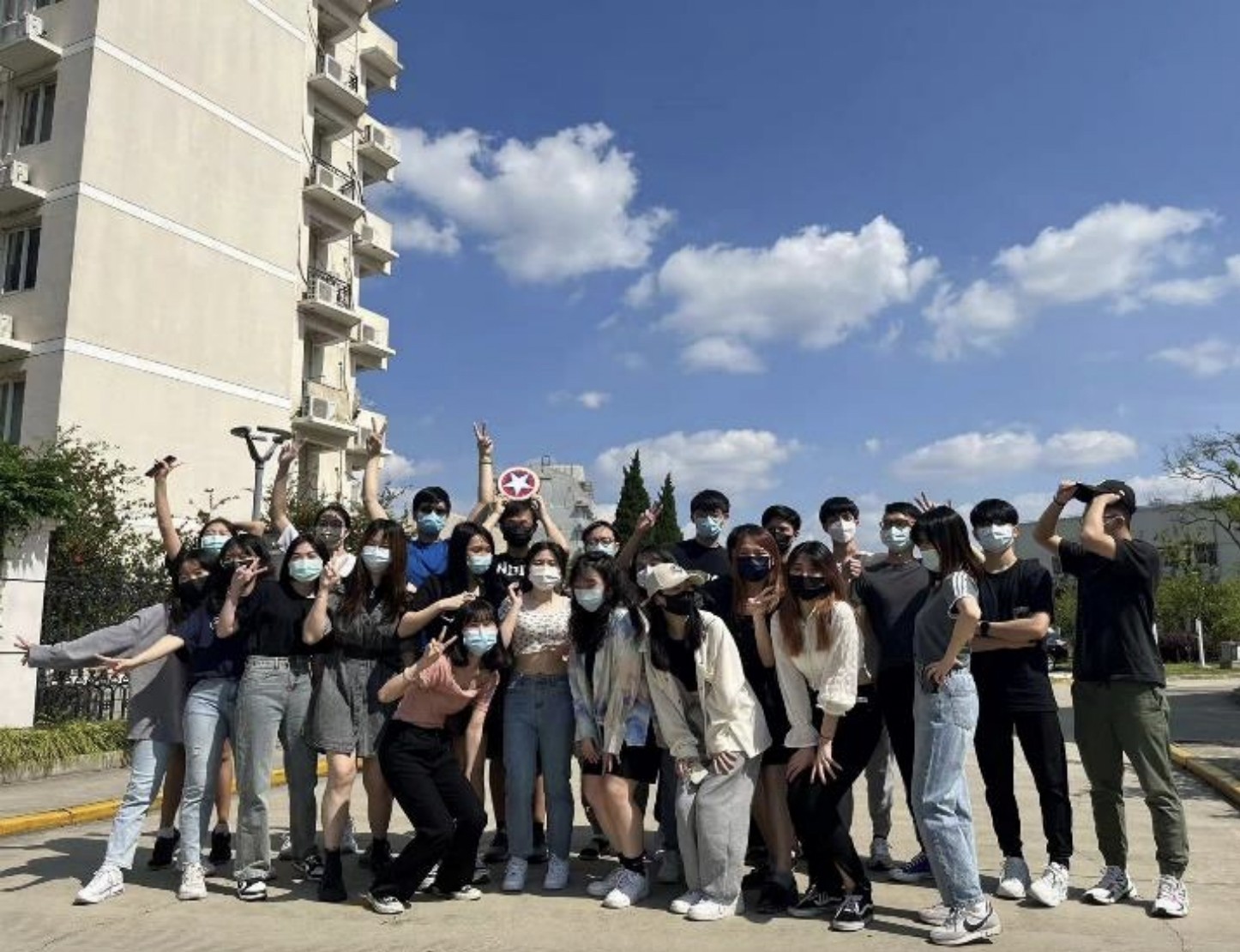 鍾凱任於中國復旦大學交換的照片