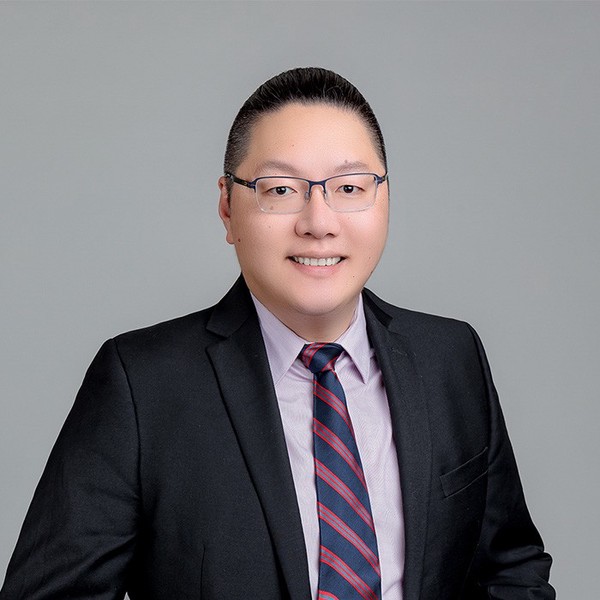 鄭瑞健 portrait